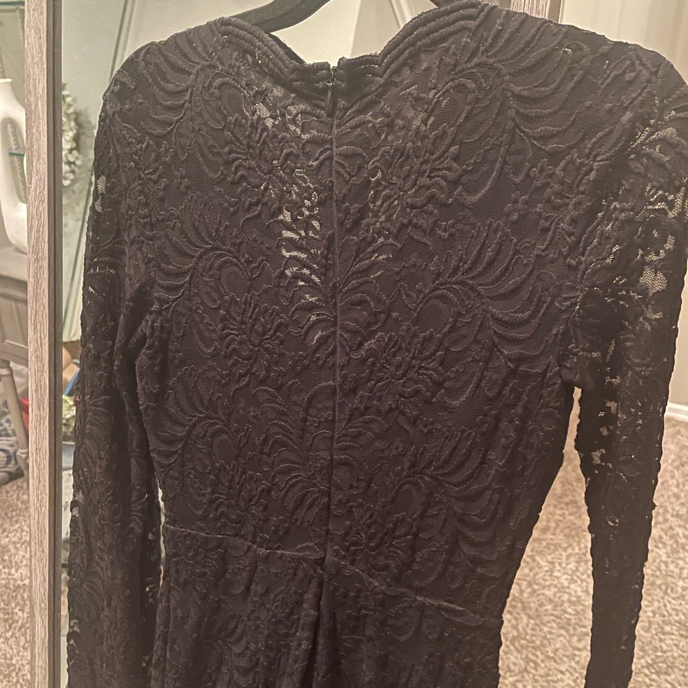 I wear it twice it looks brand new